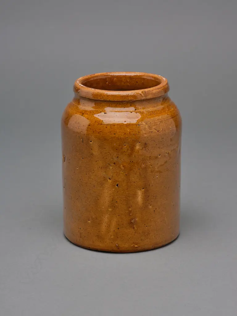 New Zealand stoneware jar, Image 1++